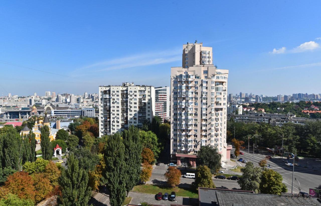 Apartament On Vasylia Lypkivskoho 24 キエフ エクステリア 写真